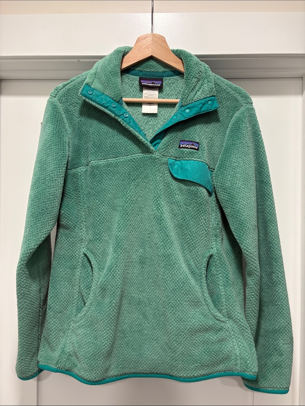 Patagonia Women's Teal Snap-Front Fleece Pullover